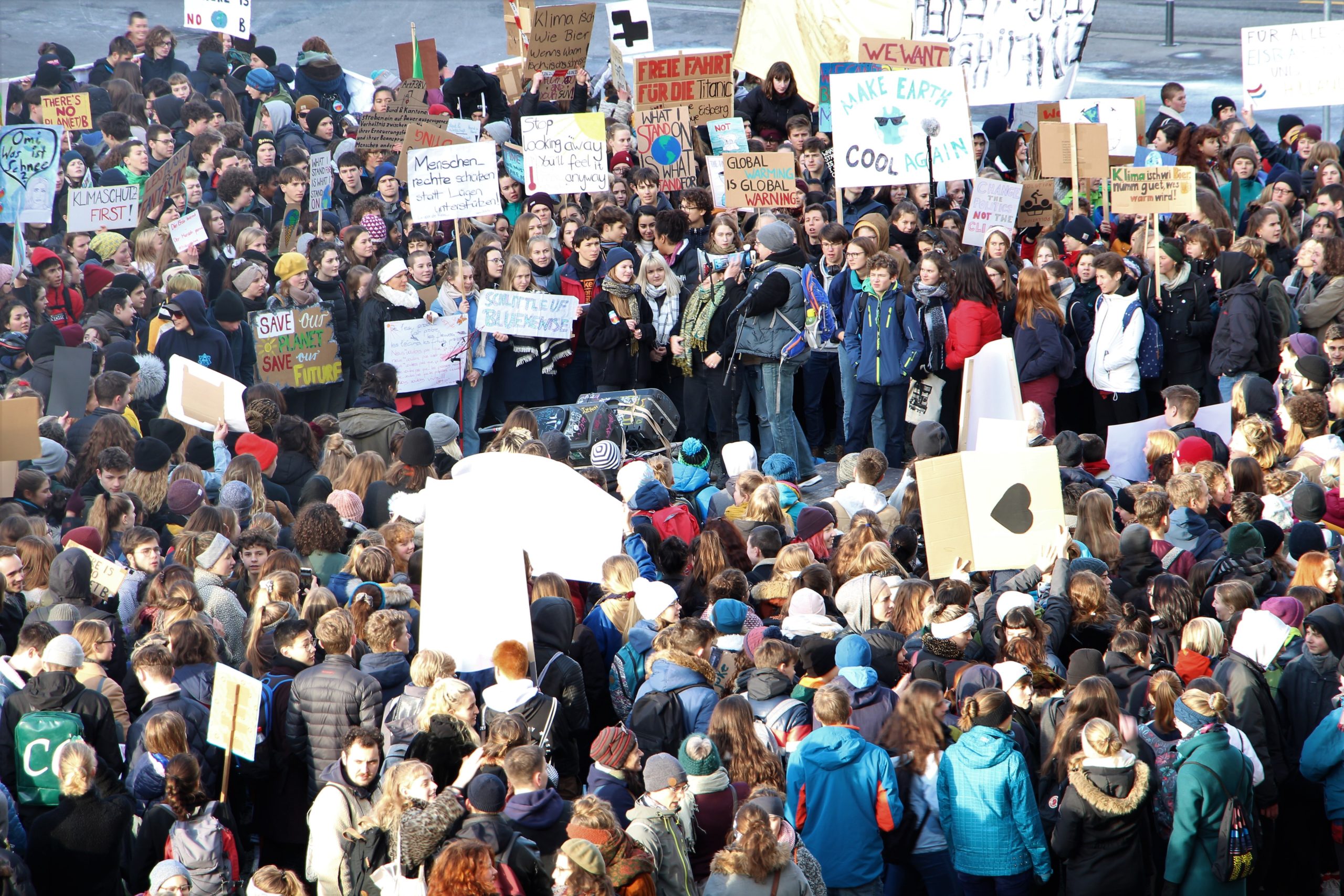 Schüler*innen am Klimastreik